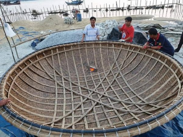 Bamboo Basket Boat Village In Phu Yen